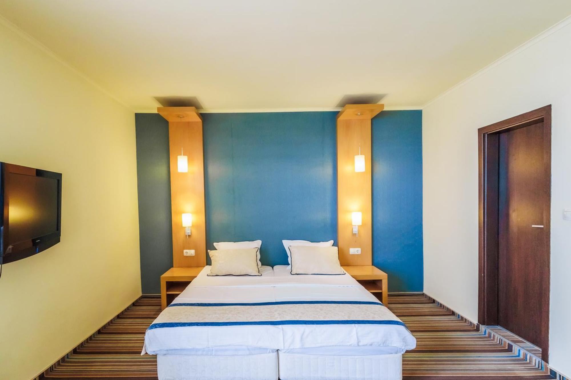 Mirage Hotel Nesebar Exteriör bild